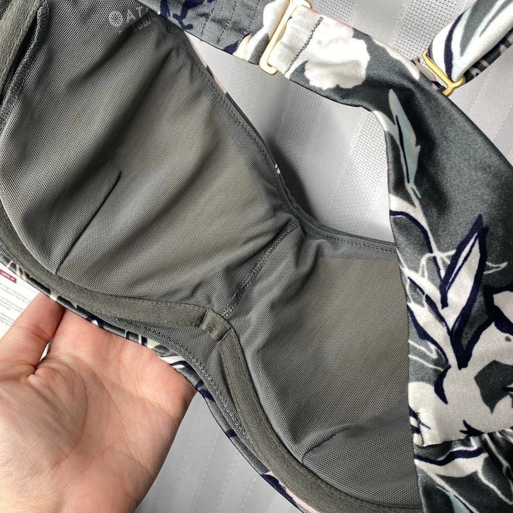 Athleta Aqualuxe Floral Wildflower Adjustable Bra-Sized Bikini Top 36B/C Gray - Picture 10 of 12